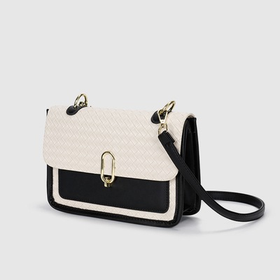 バッグ カバン 鞄 bag ショルダーバック 肩掛けバック 収納 便利 コンパクト スクエア型 PU かわいい 大人可愛い きれいめ シンプル カジュアル 大人 上品 おしゃれ お洒落 かっこいい バッグ カバン 鞄 bag ショルダーバック 肩掛けバック 収納 便利 コンパクト スクエア型 PU かわいい 大人可愛い きれいめ シンプル カジュアル 大人 上品 おしゃれ お洒落 かっこいい