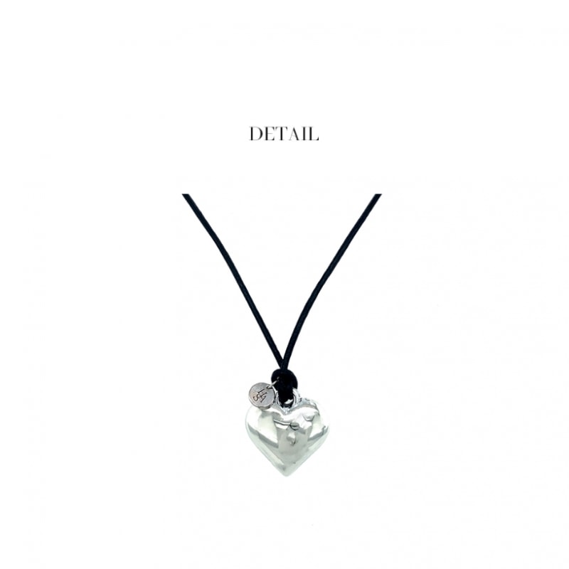 HAS HA049 ボリュームハートロングネックレス シルバーオー HAS HA049 ボリュームハートロングネックレス シルバーオー