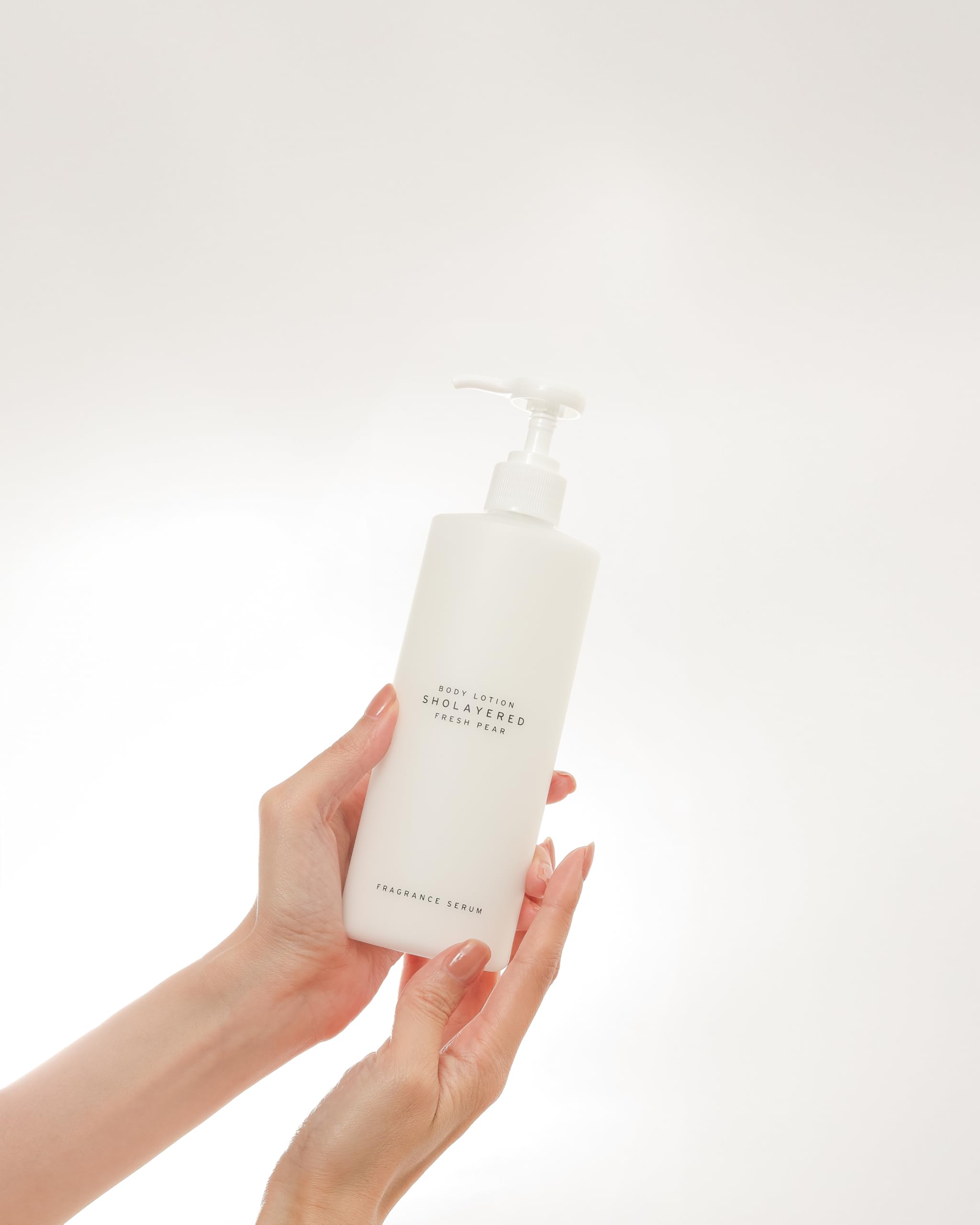 SHOLAYERED (ショーレイヤード)フレグランスセラム ボディローションフレッシュペア 300mL SHOLAYERED (ショーレイヤード)フレグランスセラム ボディローションフレッシュペア 300mL