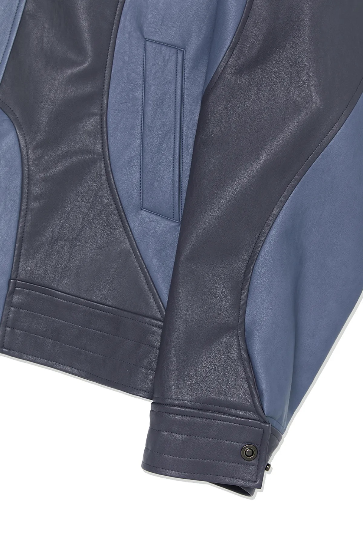 CROSSOVER VEGAN LEATHER JACKET [BLUE] 男女共用 マンツーマン Tシャツ 韓国の人気ファッションブランド