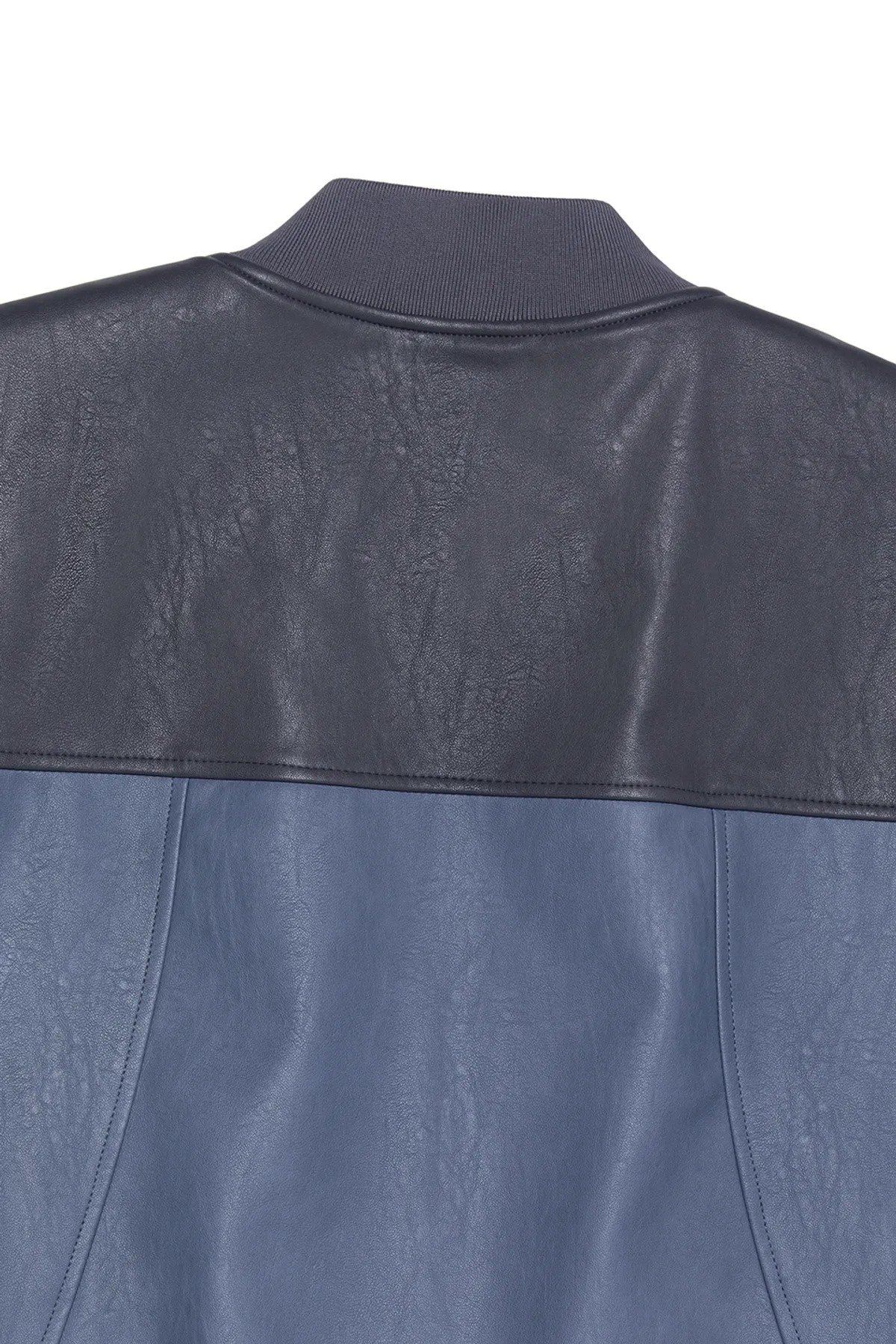 CROSSOVER VEGAN LEATHER JACKET [BLUE] 男女共用 マンツーマン Tシャツ 韓国の人気ファッションブランド