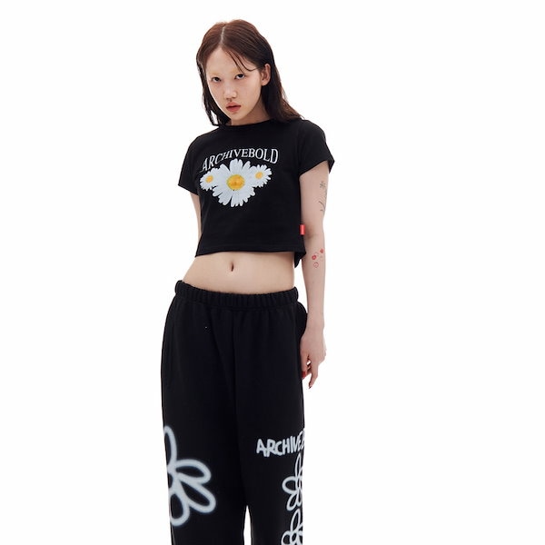 aespa エスパ　ウィンター着用　シャツ　カットソー　お洒落　大人　カジュアル aespa エスパ ウィンター着用 シャツ カットソー お洒落 大人