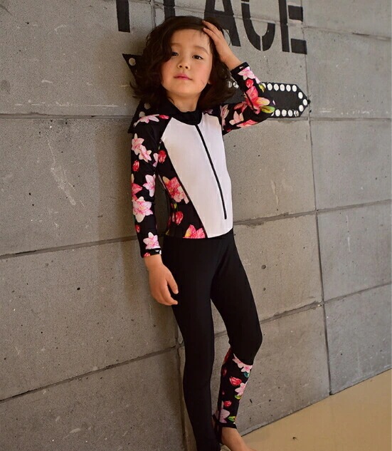 水着 新作 子供 キッズ ラッシュガード 水着 男の子 女の子 クラゲ対策 日焼け対策 海外セレブ 愛用リゾート ビーチ 繋ぎ