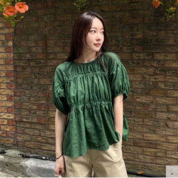 パフスリーブシャツ トップス シャツ ブラウス スイート フェミニン グリーン 緑 レギュラー丈 パフスリーブシャツ トップス シャツ ブラウス スイート フェミニン グリーン 緑 レギュラー丈