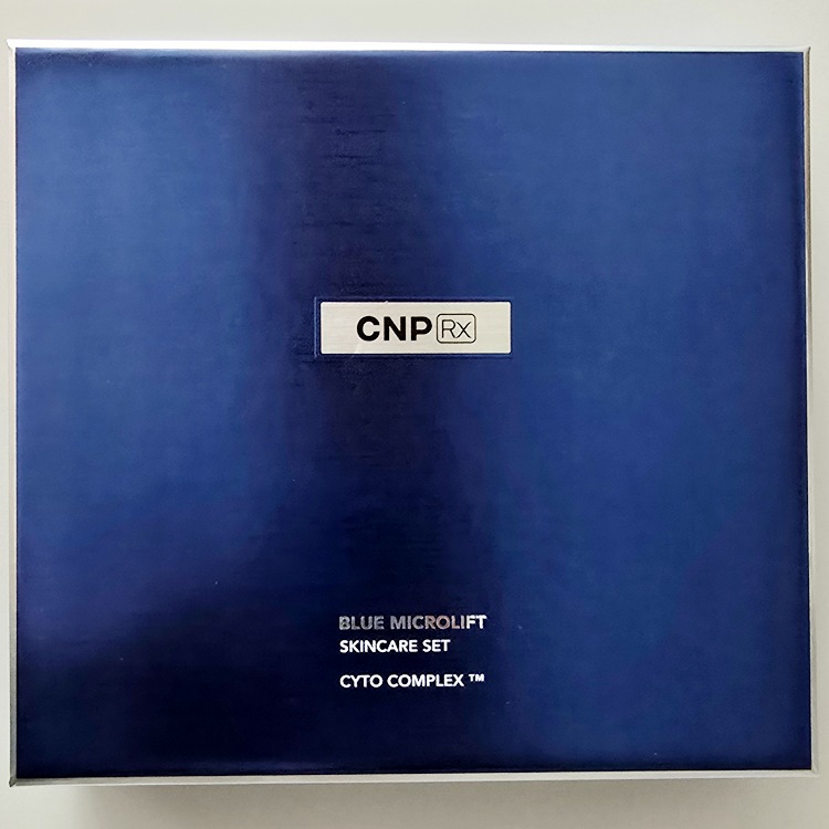 CNP Rx ブルーマイクロリフトハイドラ 2種 企画 セット/化粧水+乳液 +サンプル5点付き+化粧水5mlx30個+乳液5mlx30個/保湿/艶出し/弾力 CNP Rx ブルーマイクロリフトハイドラ 2種 企画 セット/化粧水+乳液 +サンプル5点付き+化粧水5mlx30個+乳液5mlx30個/保湿/艶出し/弾力