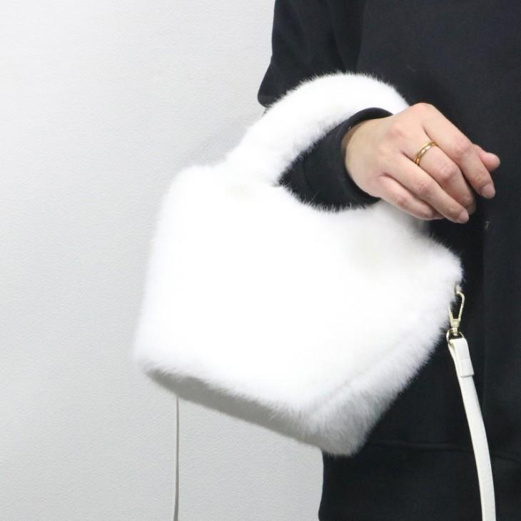 【期間限定】エコファー 2way トートバッグ ショルダー付き バッグ ミニショルダー もこもこ 【akb409-011】【予約販売:15-20日】宅込 【期間限定】エコファー 2way トートバッグ ショルダー付き バッグ ミニショルダー もこもこ 【akb409-011】【予約販売:15-20日】宅込