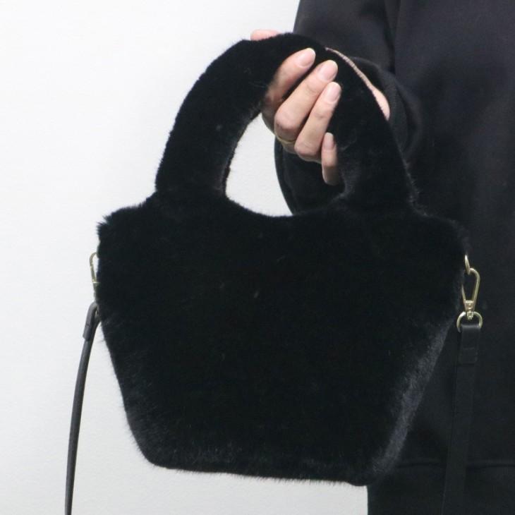 【期間限定】エコファー 2way トートバッグ ショルダー付き バッグ ミニショルダー もこもこ 【akb409-011】【予約販売:15-20日】宅込 【期間限定】エコファー 2way トートバッグ ショルダー付き バッグ ミニショルダー もこもこ 【akb409-011】【予約販売:15-20日】宅込