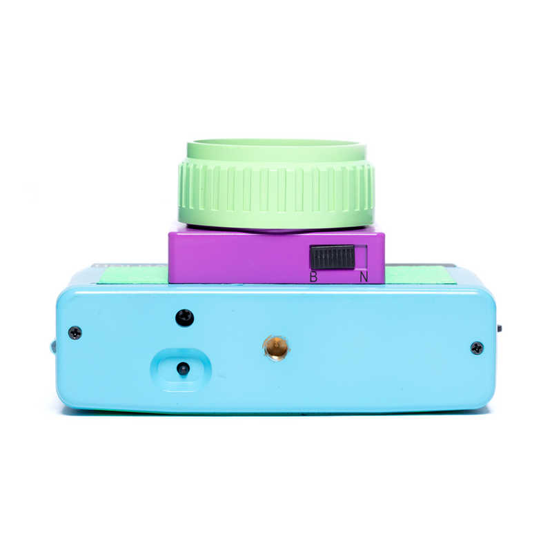 HOLGA (フイルムカメラ) H-135BC/M-V1 HOLGA (フイルムカメラ) H-135BC/M-V1