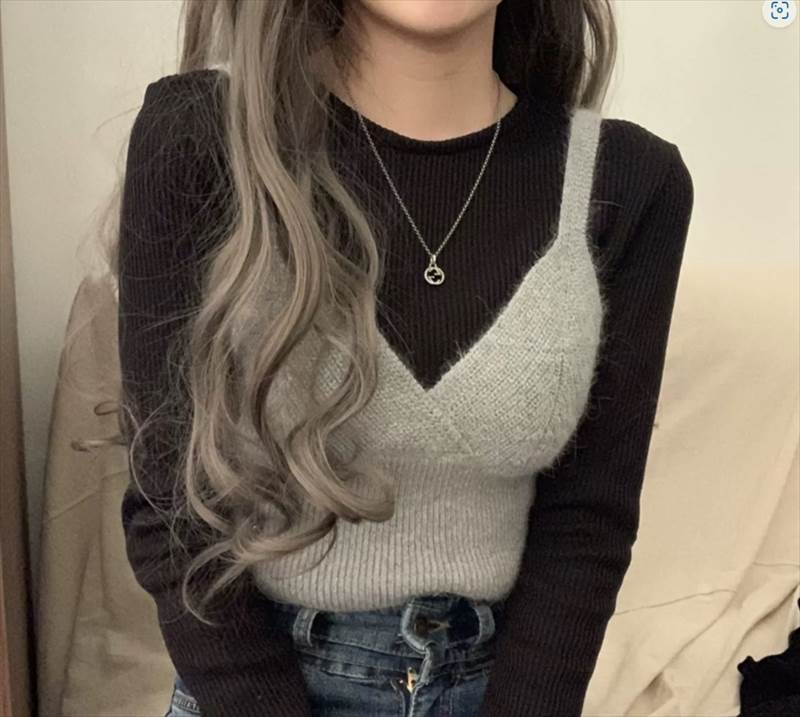 レディース トップス ベスト ニットソー ツーピースセット ショート 袖なし ノースリーブ Vネック タイト スリム 細身 リブ リブニット 伸縮性 ニット かわいい 大人可愛い シンプル カジュアル レディース トップス ベスト ニットソー ツーピースセット ショート 袖なし ノースリーブ Vネック タイト スリム 細身 リブ リブニット 伸縮性 ニット かわいい 大人可愛い シンプル カジュアル