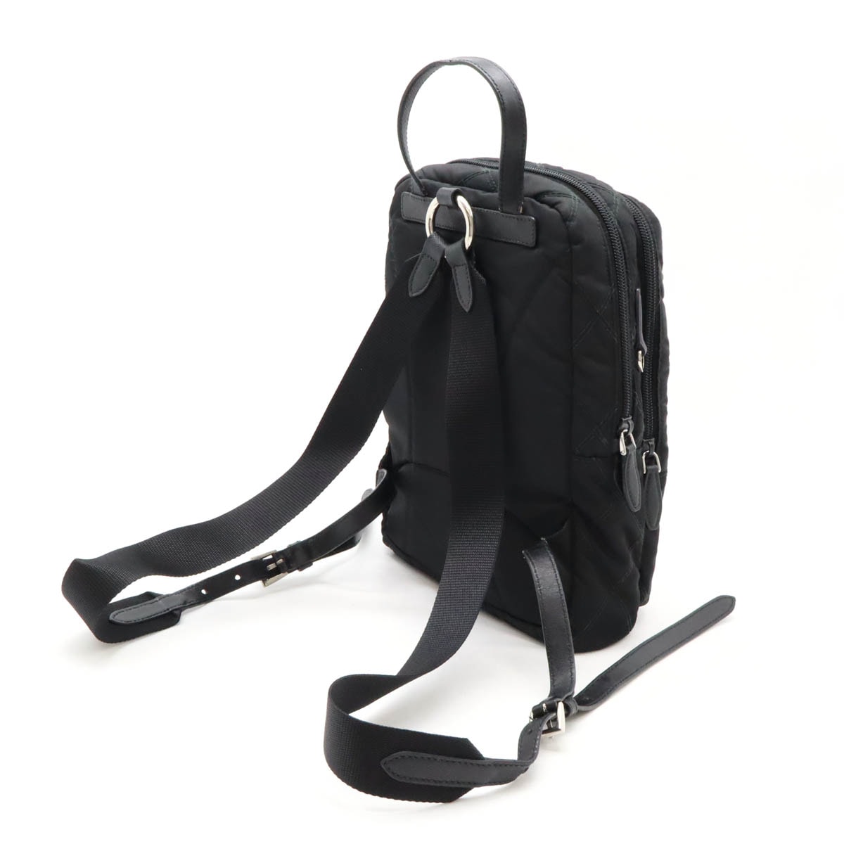キルティング バックパック リュックサック ミニリュック ナイロン レザー NERO ブラック 黒 シルバー金具 1B01 キルティング バックパック リュックサック ミニリュック ナイロン レザー NERO ブラック 黒 シルバー金具 1B01