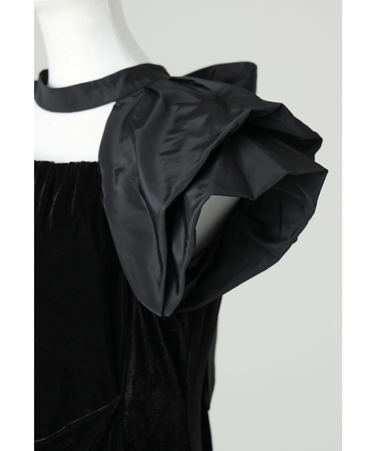 ドレープベロアドレス パーティードレス 結婚式 バルーンスリーブ ドット Iライン タイト お呼ばれ パーティー 二次会 披露宴 謝恩会 成人式 同窓会 卒業式 デート ディナー フォーマル