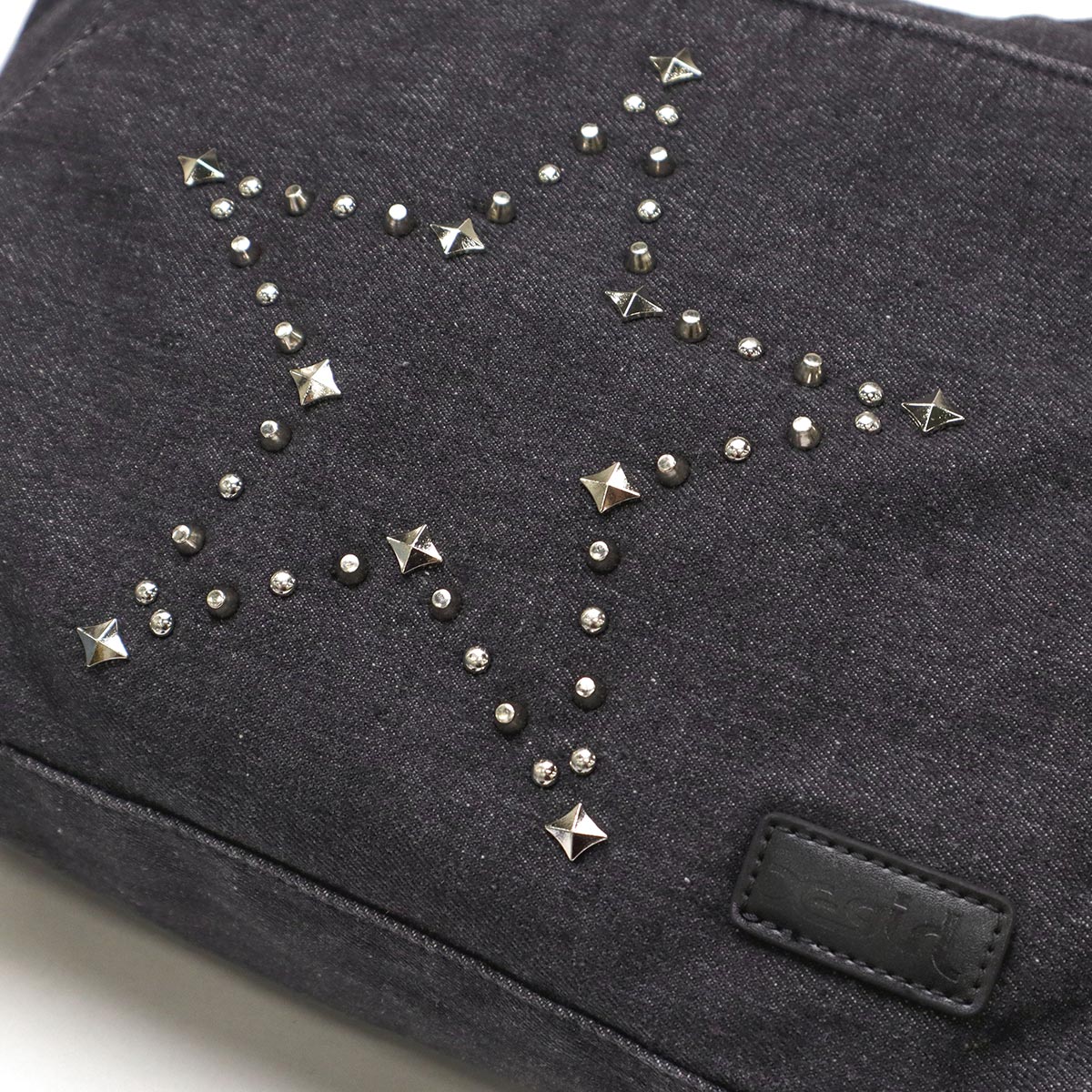 セール ショルダーバッグ レディース A4 小さめ 斜めがけ 軽量 大人 ワンハンドル Y2K 星 STUDDED DENIM SHOULDER BAG 105252053013 セール ショルダーバッグ レディース A4 小さめ 斜めがけ 軽量 大人 ワンハンドル Y2K 星 STUDDED DENIM SHOULDER BAG 105252053013