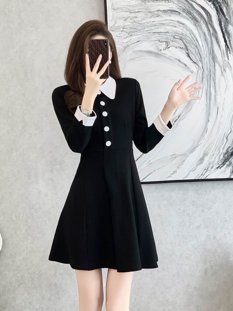 ワンピース ミニ丈 九分袖 襟付き セミフレア 切り替えデザイン ボタン かわいい 大人可愛い きれいめ シンプル 大人 上品 おしゃれ レトロ 大人女子 こなれ感 キュート ガーリー モー