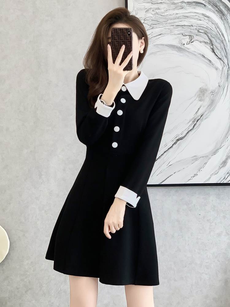 ワンピース ミニ丈 九分袖 襟付き セミフレア 切り替えデザイン ボタン かわいい 大人可愛い きれいめ シンプル 大人 上品 おしゃれ レトロ 大人女子 こなれ感 キュート ガーリー モー