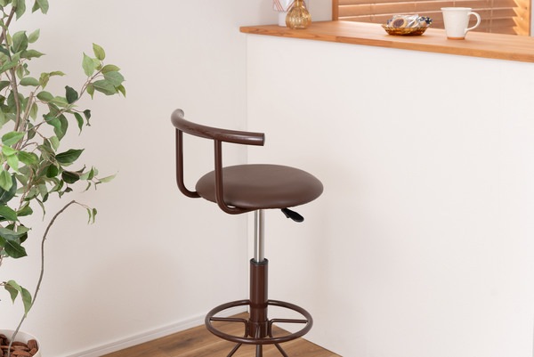 キリク キッチンハイチェア PC-105BR PC-105WH ブラウン 茶 ホワイト 白 2色 カウンターチェア ハイスツール 回転式 昇降機能付 足置き付 ソフトレザー 椅子 インテリア 家具 お キリク キッチンハイチェア PC-105BR PC-105WH ブラウン 茶 ホワイト 白 2色 カウンターチェア ハイスツール 回転式 昇降機能付 足置き付 ソフトレザー 椅子 インテリア 家具 お
