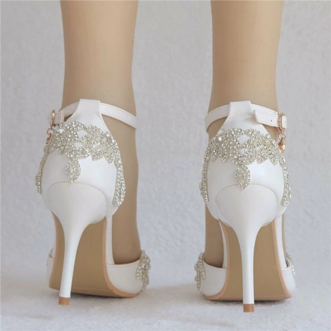 ホワイト/レッド　ハイヒール　ピンヒール　パンプス ストラップ　ポインテッドトゥパンプス　クリスタル　ヒール7/9cm　 レディース サンダル　靴 美脚 結婚式　ウエディングシューズ　靴　フォーマル mulan778.net