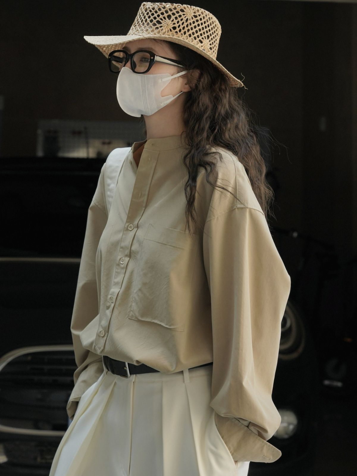 春と夏の新しい韓国の文学的な気質の風の輪郭のシャツの光と快適な涼しい感じカジュアルなトップス女性薄い