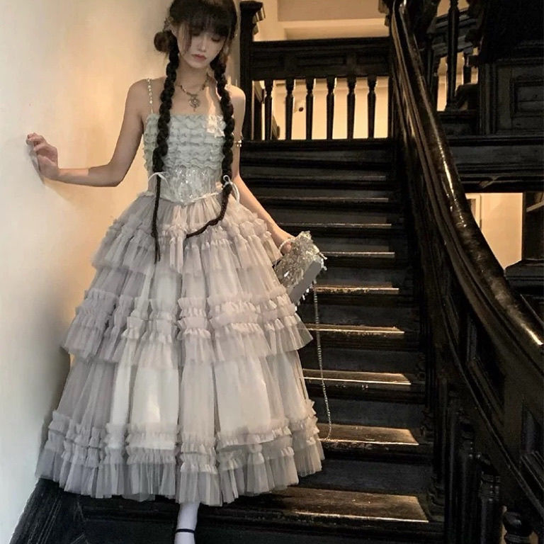 【2枚購入で 3oo円OFF!】ロリータドレスレイヤーケーキ灰色のjskフラワーウェディングドレスロリータエレガントなプリンセスドレス 【2枚購入で 3oo円OFF!】ロリータドレスレイヤーケーキ灰色のjskフラワーウェディングドレスロリータエレガントなプリンセスドレス