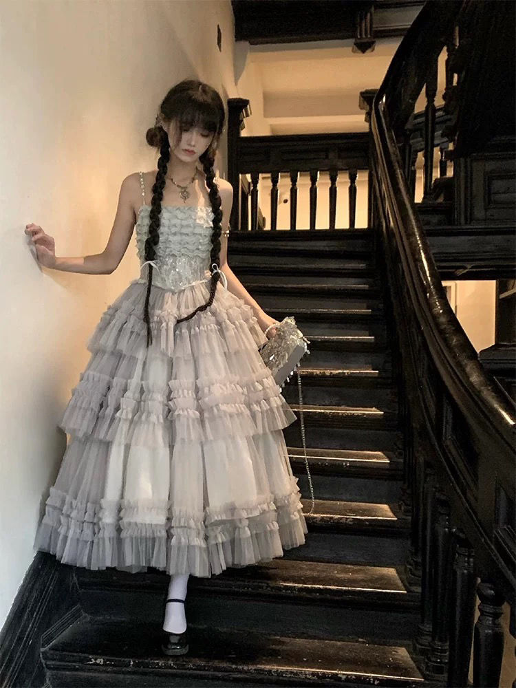 【2枚購入で 3oo円OFF!】ロリータドレスレイヤーケーキ灰色のjskフラワーウェディングドレスロリータエレガントなプリンセスドレス 【2枚購入で 3oo円OFF!】ロリータドレスレイヤーケーキ灰色のjskフラワーウェディングドレスロリータエレガントなプリンセスドレス