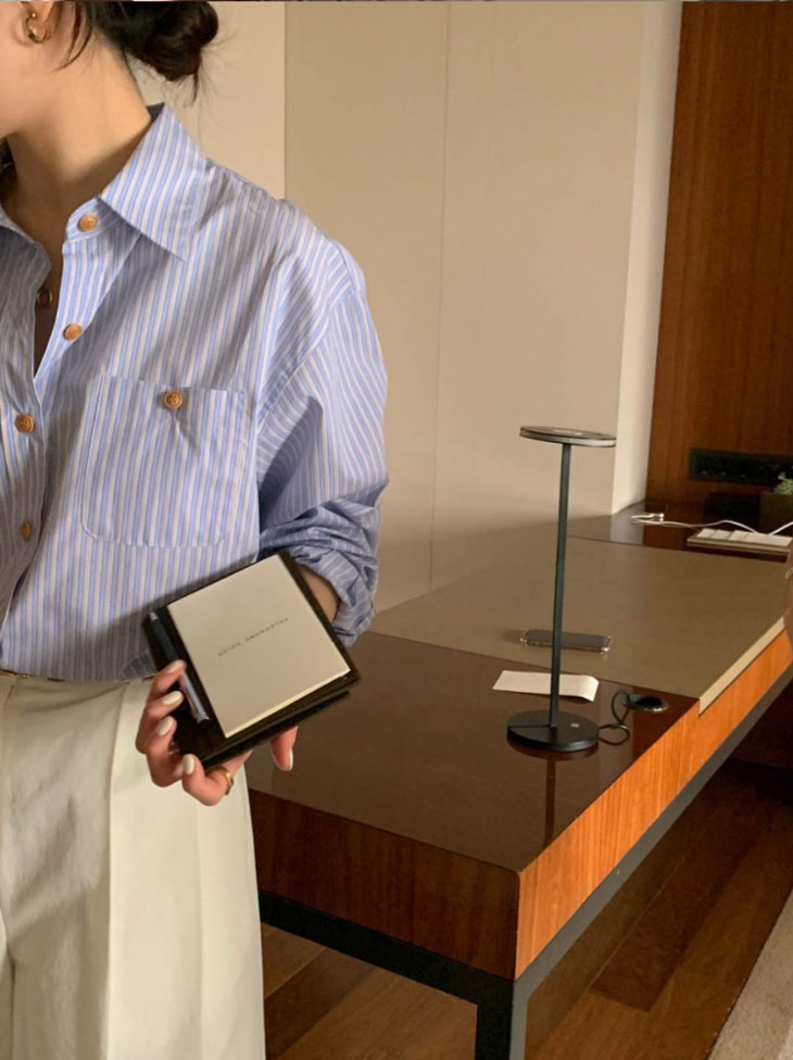 長袖 ストライプ シャツ レディース 春 秋 トップス 羽織り ライトアウター ボーイズライク シャツブラウス 開襟 開襟シャツ ブルー 青 カジュアル きれいめ シンプル 韓国ファッション 長袖 ストライプ シャツ レディース 春 秋 トップス 羽織り ライトアウター ボーイズライク シャツブラウス 開襟 開襟シャツ ブルー 青 カジュアル きれいめ シンプル 韓国ファッション