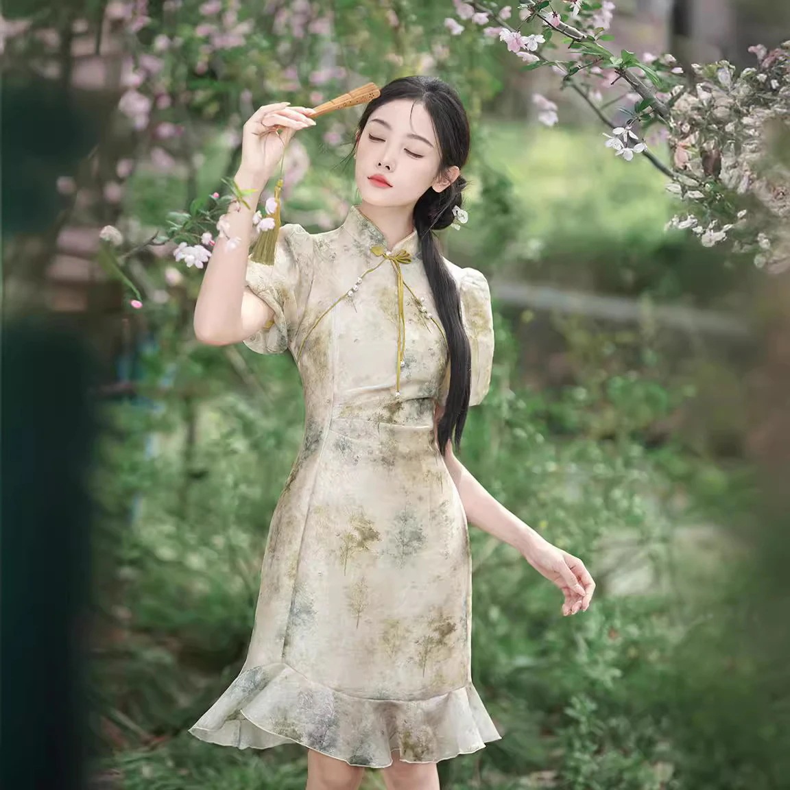 2024春夏改良チャイナドレスエレガントでスリム日常使いの新しいのエレガントなスタイル