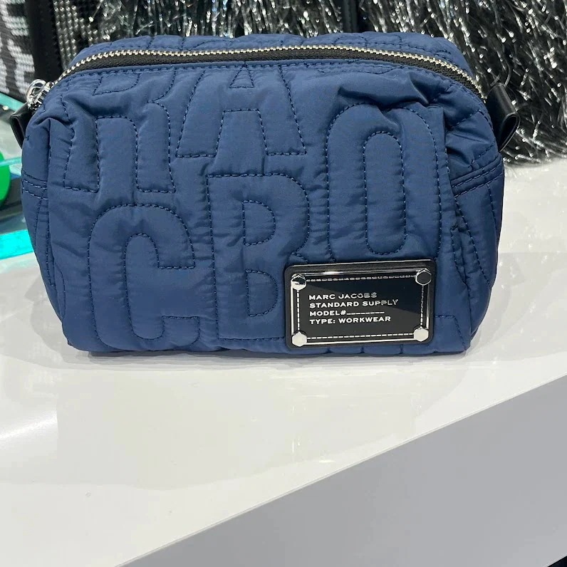 即発 正規品 USA直送 アウトレット レディース 容量大コスメポーチ S4SCP002S02【Original Wrapping】