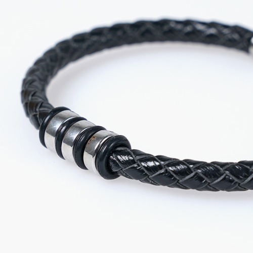 JBANS クラシックマキシム 227 トリプルリングレザー 417 ブレスレットセット (C1801-SE050BK) JBANS クラシックマキシム 227 トリプルリングレザー 417 ブレスレットセット (C1801-SE050BK)