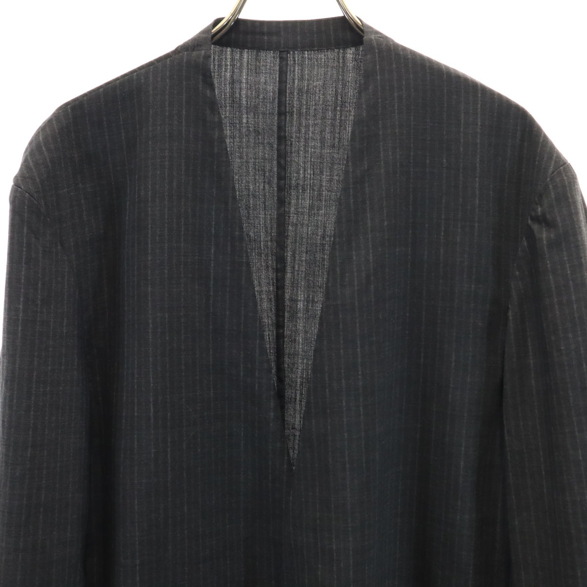 COLINA コリーナ 日本製 ストライプ柄 ノーカラージャケット L グレー メンズ 古着 COLINA コリーナ 日本製 ストライプ柄 ノーカラージャケット L グレー メンズ 古着