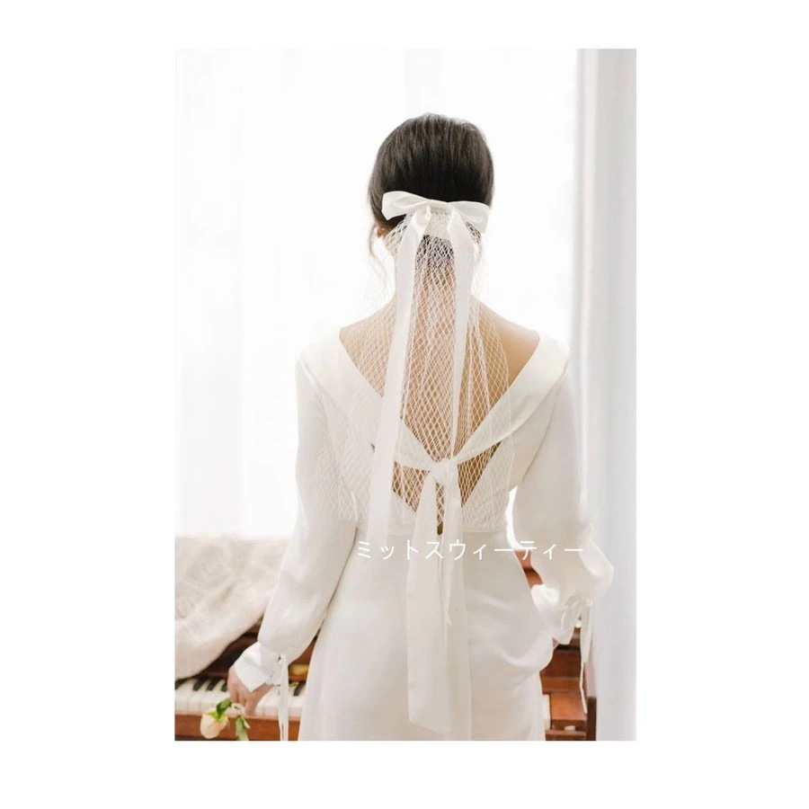 ウェディングドレス Aラインドレス 結婚式 花嫁 二次会 発表会 長袖 白 vネック パーティードレス 演奏会 ロングドレス ウエディングドレス バルーンスリーブ ウェディングドレス Aラインドレス 結婚式 花嫁 二次会 発表会 長袖 白