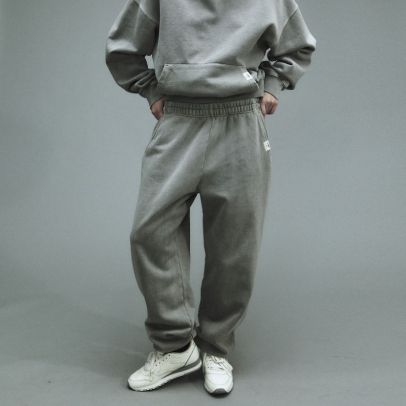 GLOWNY G クラシックスウェットパンツ (グレー)