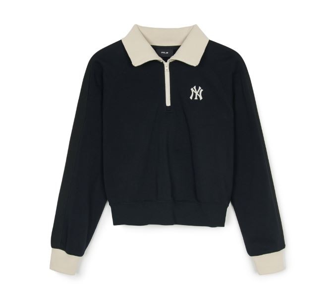 Sportive Varsity Crop Half Zip Up