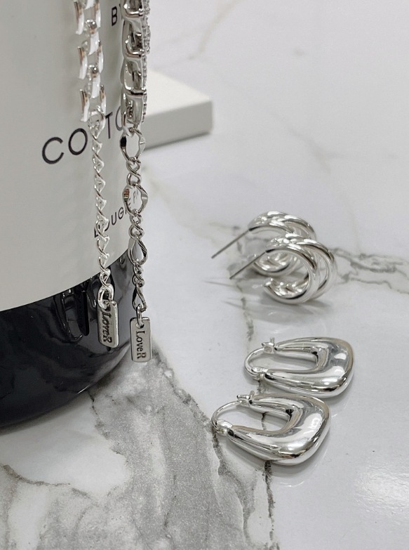 【justLoveR.】Maven Sqaure Bracelet ★ BTS ジミン着用 RM着用 justLoveR.】Maven Sqaure Bracelet ☆ BTS ジミン着用 RM着用