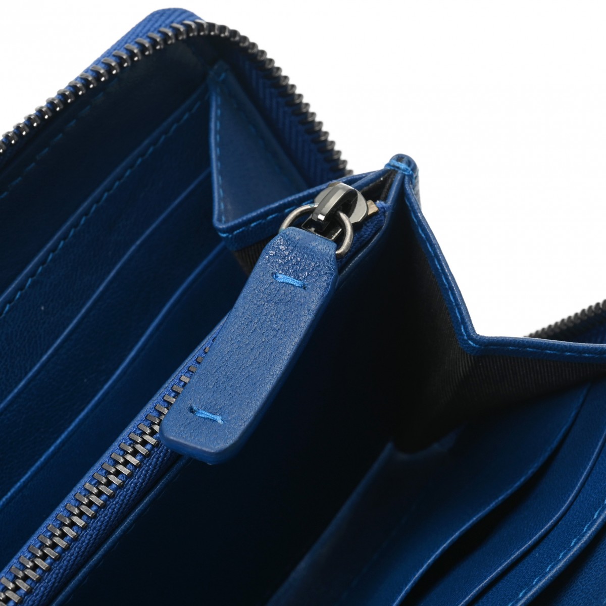 ロゴ ラウンドファスナー ブルー レディース レザー 長財布 Bランク 中古 銀蔵