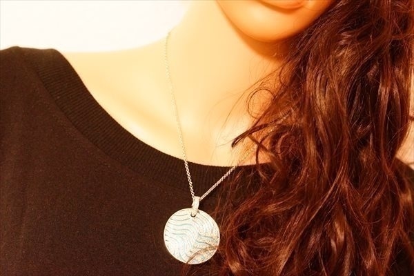 ターコイズサーキュラープレート シャイニーキュービックジルコニアラインシルバーペンダントトップ (レディ-ス) ターコイズサーキュラープレート シャイニーキュービックジルコニアラインシルバーペンダントトップ (レディ-ス)