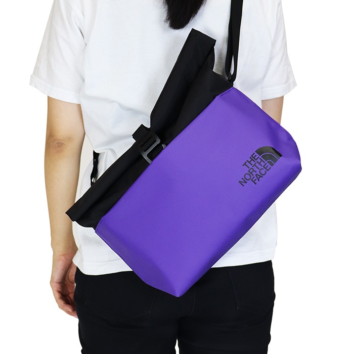 【SHOPクーポンあり】ベースキャンプメッセンジャーバッグ ユニセックス NF0A8B21 容量9.4L 日常使い 旅行 お出かけ フェス アウトドア スポーツ 男女兼用 メンズ レディース 【SHOPクーポンあり】ベースキャンプメッセンジャーバッグ ユニセックス NF0A8B21 容量9.4L 日常使い 旅行 お出かけ フェス アウトドア スポーツ 男女兼用 メンズ レディース