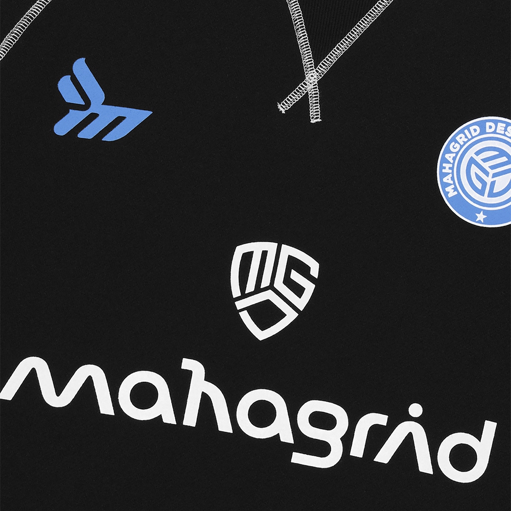 マハグリッドスポーツ襟付きスウェットシャツブラック (MG2DFMM444A) マハグリッドスポーツ襟付きスウェットシャツブラック (MG2DFMM444A)