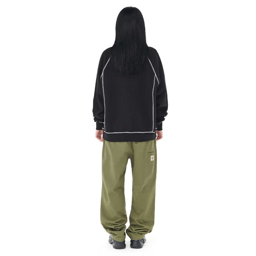 マハグリッドスポーツ襟付きスウェットシャツブラック (MG2DFMM444A) マハグリッドスポーツ襟付きスウェットシャツブラック (MG2DFMM444A)