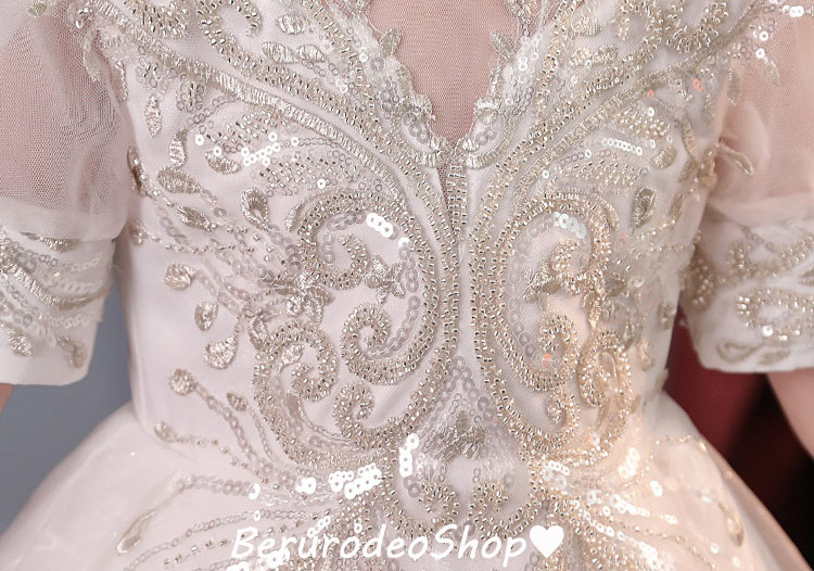 子供ドレス ピアノ発表会 ロングドレス 白 女児ドレス ハイネック パフスリーブ スパンコール ビーズ キレイめ キッズドレス 演奏会ドレス ロング ホワイトドレス 演出服 90 100 110 12 子供ドレス ピアノ発表会 ロングドレス 白 女児ドレス ハイネック パフスリーブ スパンコール ビーズ キレイめ キッズドレス 演奏会ドレス ロング ホワイトドレス 演出服 90 100 110 12