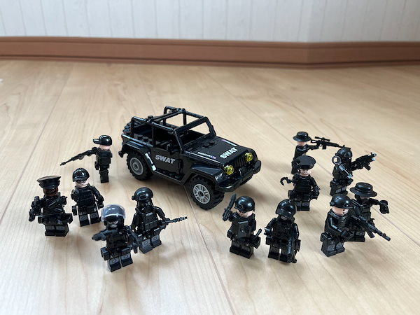 【レゴ　互換】 スワット SWAT 12体 ジープ　車 兵士 警察