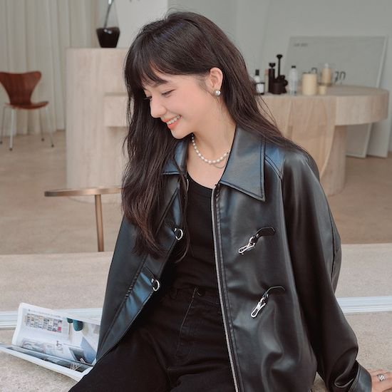 【取寄：納期2週間】レザージャケット レディース ライダースジャケット アウター 長袖 韓国ファッション 女子会 パーティー 無地 ジップアップ フェイクレザー 秋冬 レザージャケット レディース