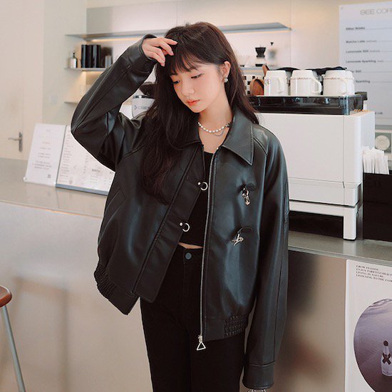 【取寄：納期2週間】レザージャケット レディース ライダースジャケット アウター 長袖 韓国ファッション 女子会 パーティー 無地 ジップアップ フェイクレザー 秋冬 レザージャケット レディース