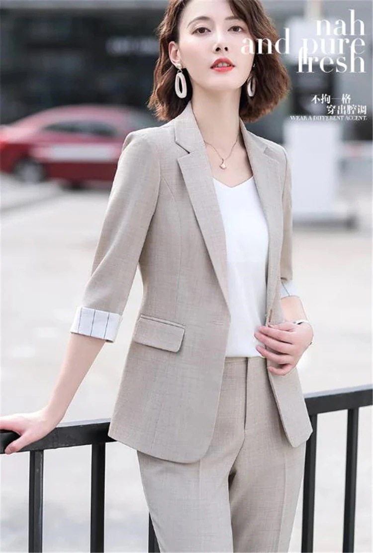 韓国の人気発 早い者勝ち 作業着 スーツ 新作 韓国語 ファッション 百掛け シンプル スーツ 業務服 気質 トレンド エレガント カジュアル スーツ 気高い