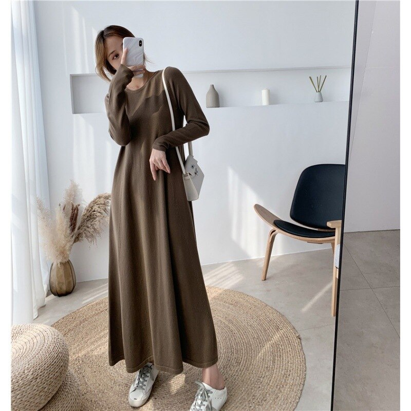 ゆったりひざ丈エクストラロングセータースカートは薄手でニットワンピとコートで底入れ D6 ゆったりひざ丈エクストラロングセータースカートは薄手でニットワンピとコートで底入れ D6