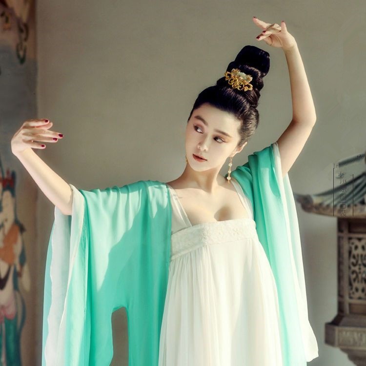 中国人気ドラマ 武則天 衣装 プレゼント 漢服 レディースワンピース高級漢服ファッション女性オシャレ 中国人気ドラマ 武則天 衣装 プレゼント 漢服 レディースワンピース高級漢服ファッション女性オシャレ