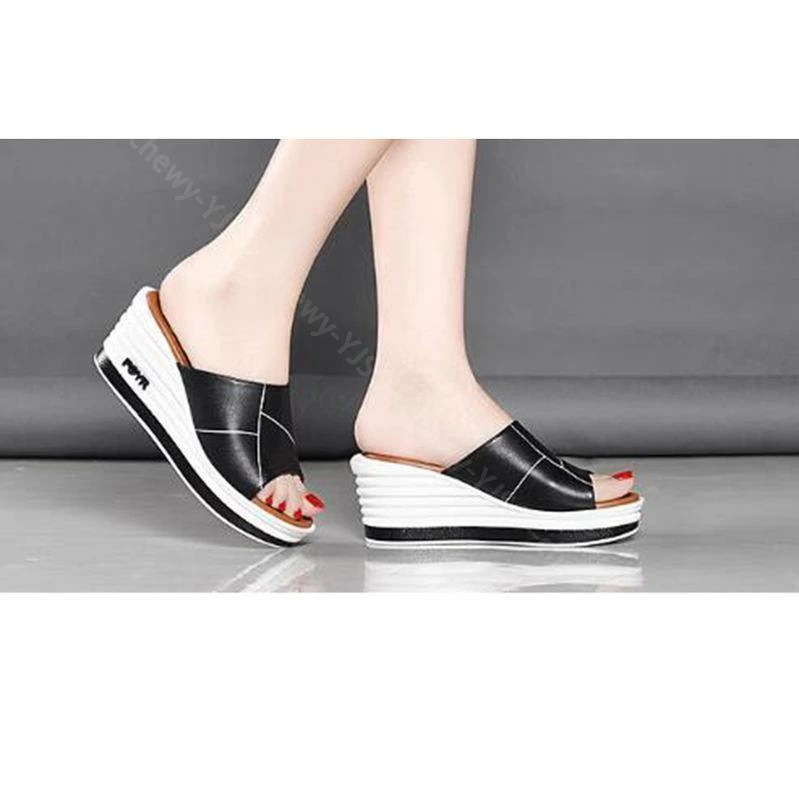 777円OFFクーポン スリッパ サンダル レディーズ 厚底 黒 白 大きいサイズ シンプル 夏 7.5cm ウェッジソール つっかけ オシャレ カジュアル 無地 ミュール オープントゥ かかとなし 777円OFFクーポン スリッパ サンダル レディーズ 厚底 黒 白 大きいサイズ シンプル 夏 7.5cm ウェッジソール つっかけ オシャレ カジュアル 無地 ミュール オープントゥ かかとなし