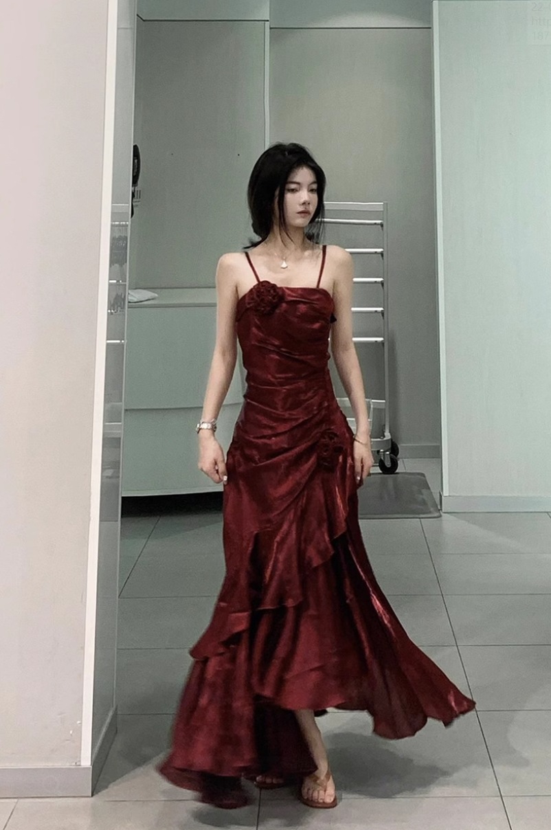 レッドマーメイドイブニングドレス婚約披露宴フィッシュテール