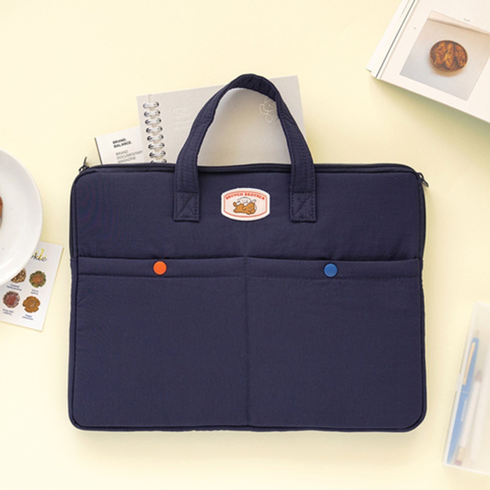 ローマネブランチブラザープードルミディアムラップトップポーチ ローマネブランチブラザープードルミディアムラップトップポーチ