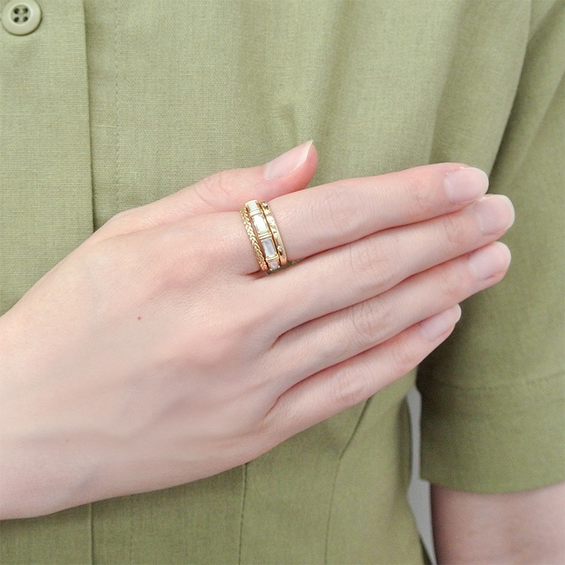 日系軽贅沢925銀蝶貝星人差し指ジルコン指輪3点セット2021麻花戒子 日系軽贅沢925銀蝶貝星人差し指ジルコン指輪3点セット2021麻花戒子