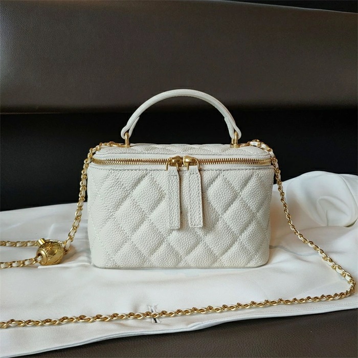 本革 ショルダーバッグ レディース 斜め掛け 小さめ 軽量 レザー バニティバッグ チェーンバッグ 2way ハンドバッグ 小さめ ミニバッグ 軽い ファスナー付き キルティング バッグ ミニショル 本革 ショルダーバッグ レディース 斜め掛け 小さめ 軽量 レザー バニティバッグ チェーンバッグ 2way ハンドバッグ 小さめ ミニバッグ 軽い ファスナー付き キルティング バッグ ミニショル