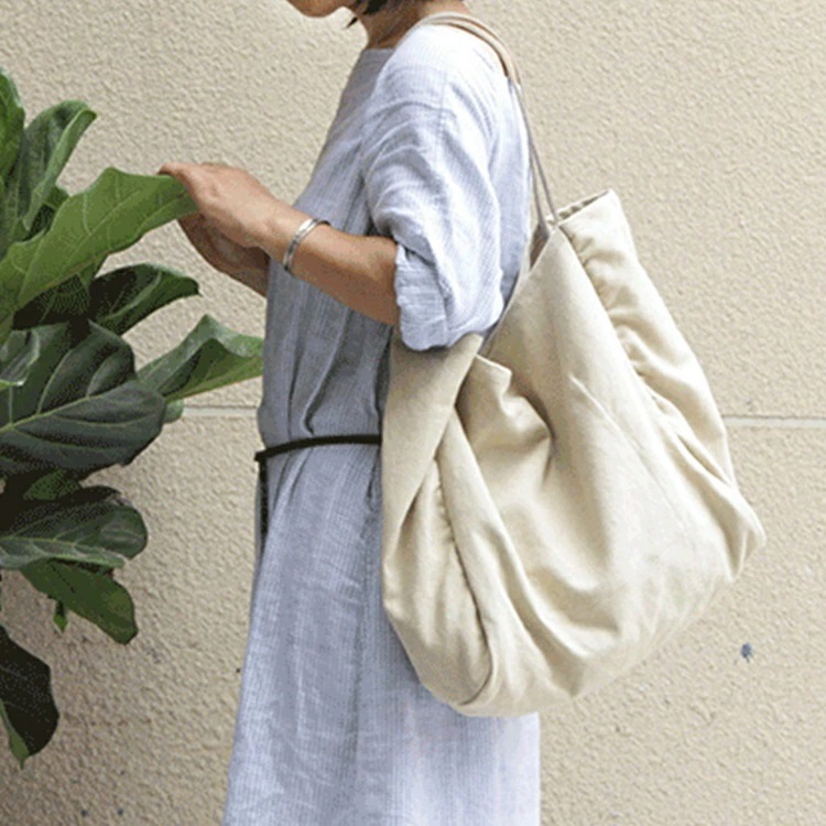 【急速出荷】バッグ レディース きれいめ 韓国風 通勤バッグ かばん 手提げバッグ ショルダーバッグ シンプル 帆布バッグ オシャレ 大きいサイズ 4色 2サイズ 【急速出荷】バッグ レディース きれいめ 韓国風 通勤バッグ かばん 手提げバッグ ショルダーバッグ シンプル 帆布バッグ オシャレ 大きいサイズ 4色 2サイズ